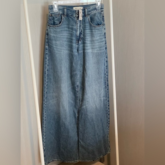 Madewell Denim - Madewell Superwide Airy Jeans, Billings wash